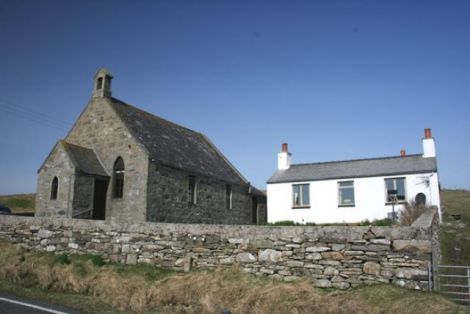 The Dunrossness Methodist chapel and manse. Photo Anderson & Goodlad