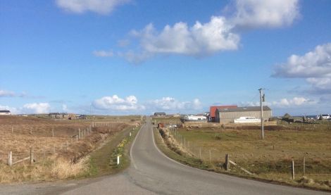 A full-time GP based in Mid Yell would cater for around 1,200 patients, while a doctor in Baltasound, Unst would be responsible for around 600 patients. Photo: Shetland News.