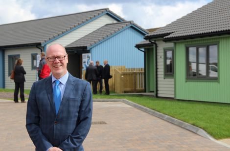 Scottish housing minister Kevin Stewart at the Stura housing development in Tingwall. Photo: Hans J Marter/Shetland News
